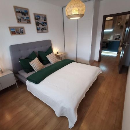 Apartman Pri Lese Veľký Slavkov Eksteriør billede