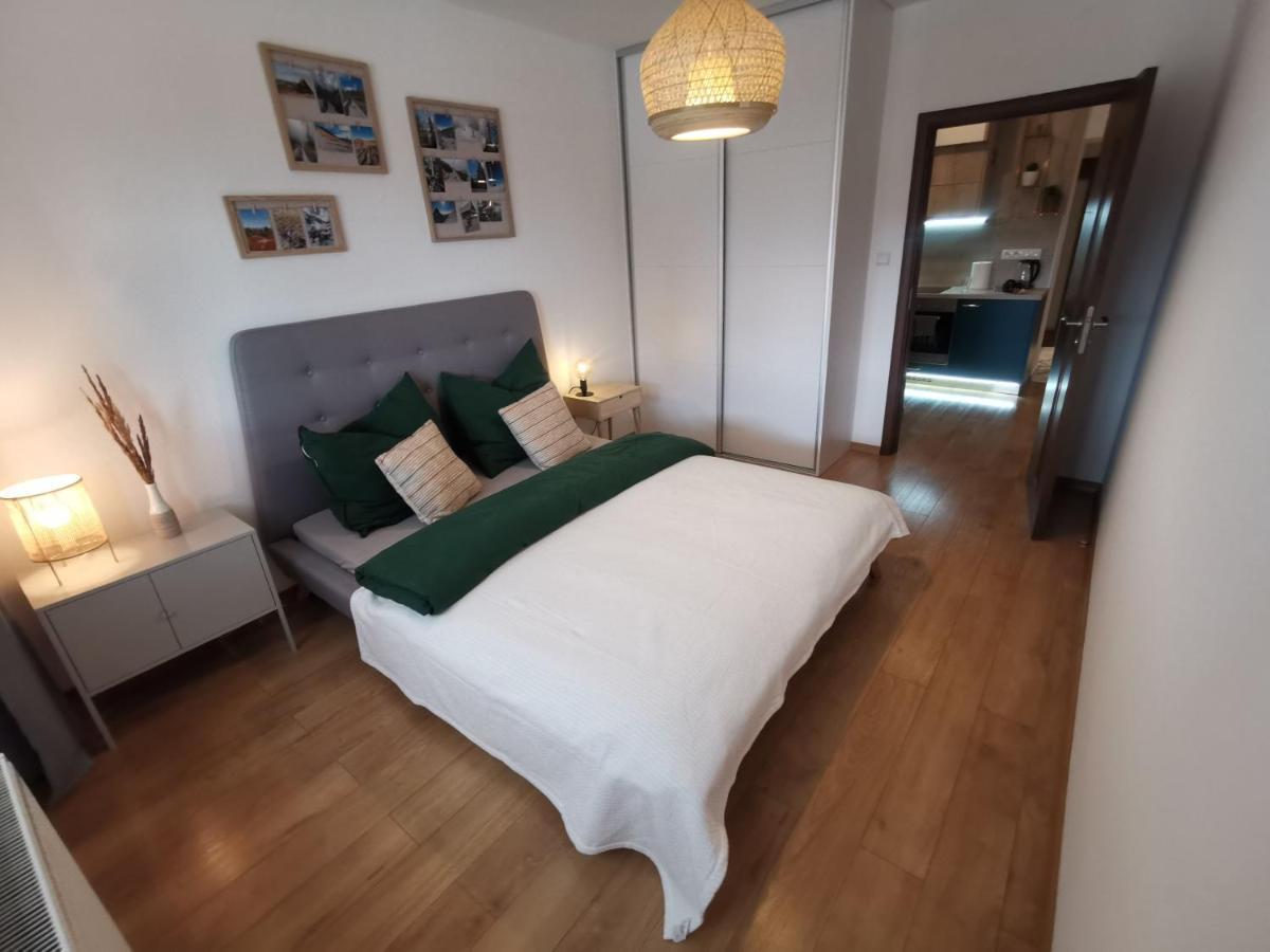 Apartman Pri Lese Veľký Slavkov Eksteriør billede