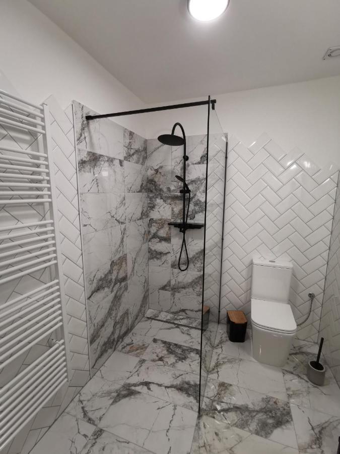 Apartman Pri Lese Veľký Slavkov Eksteriør billede